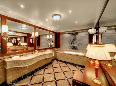 Рисунок: /blogs/51440-root-presidential-suite-bathroom.jpg
