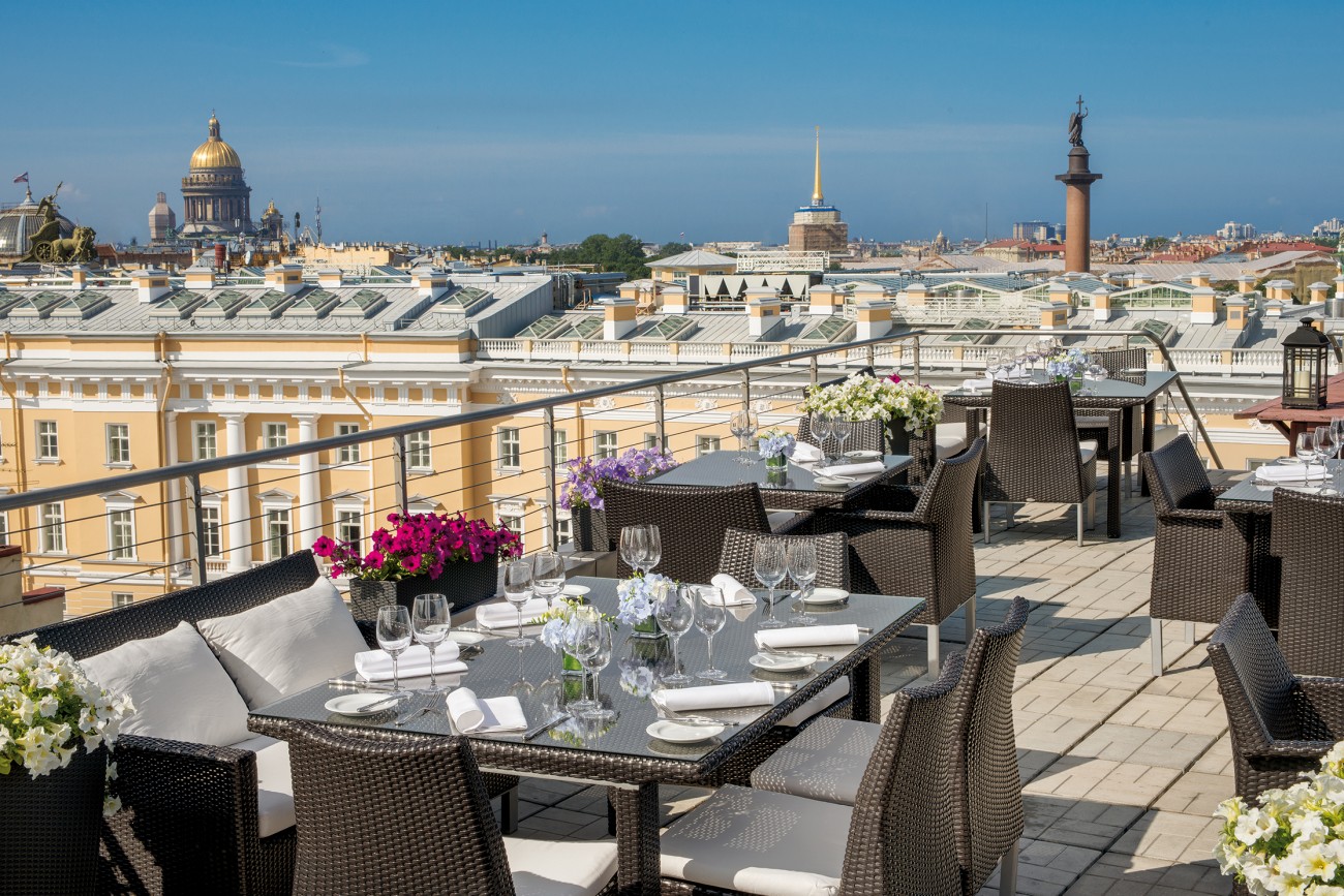 Рисунок: /blogs/SetWidth1300-LED2_BellevueBrasserieView_L.jpg