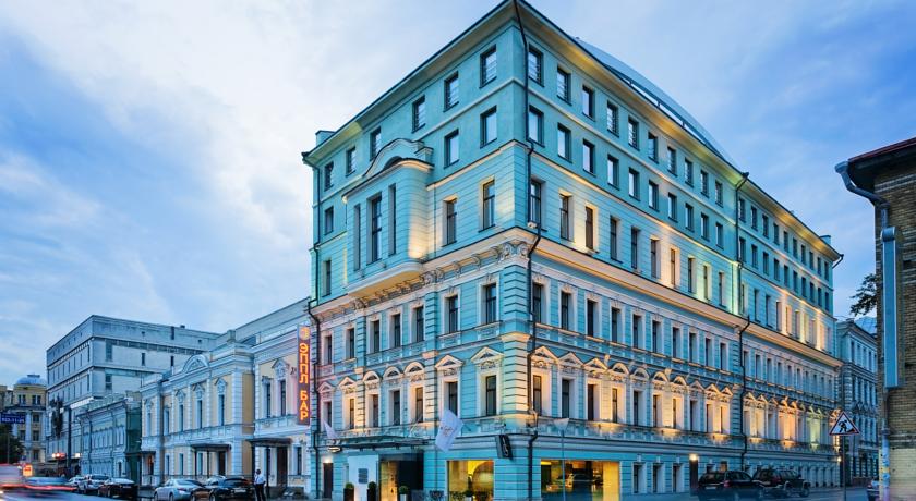 Golden Apple Boutique Hotel 5*